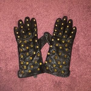Gold studded pleather gloves with knit inside